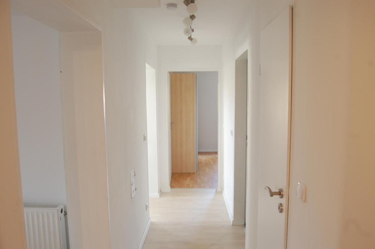 Wohnung Mit Kamin Terrasse Und Grill In Der Naehe Von Nuernberg Burgthann Bagian luar foto