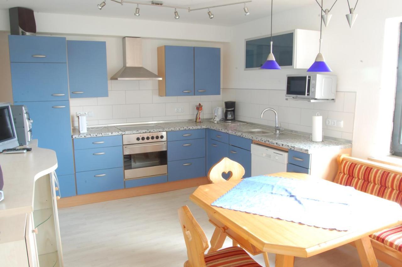 Wohnung Mit Kamin Terrasse Und Grill In Der Naehe Von Nuernberg Burgthann Bagian luar foto