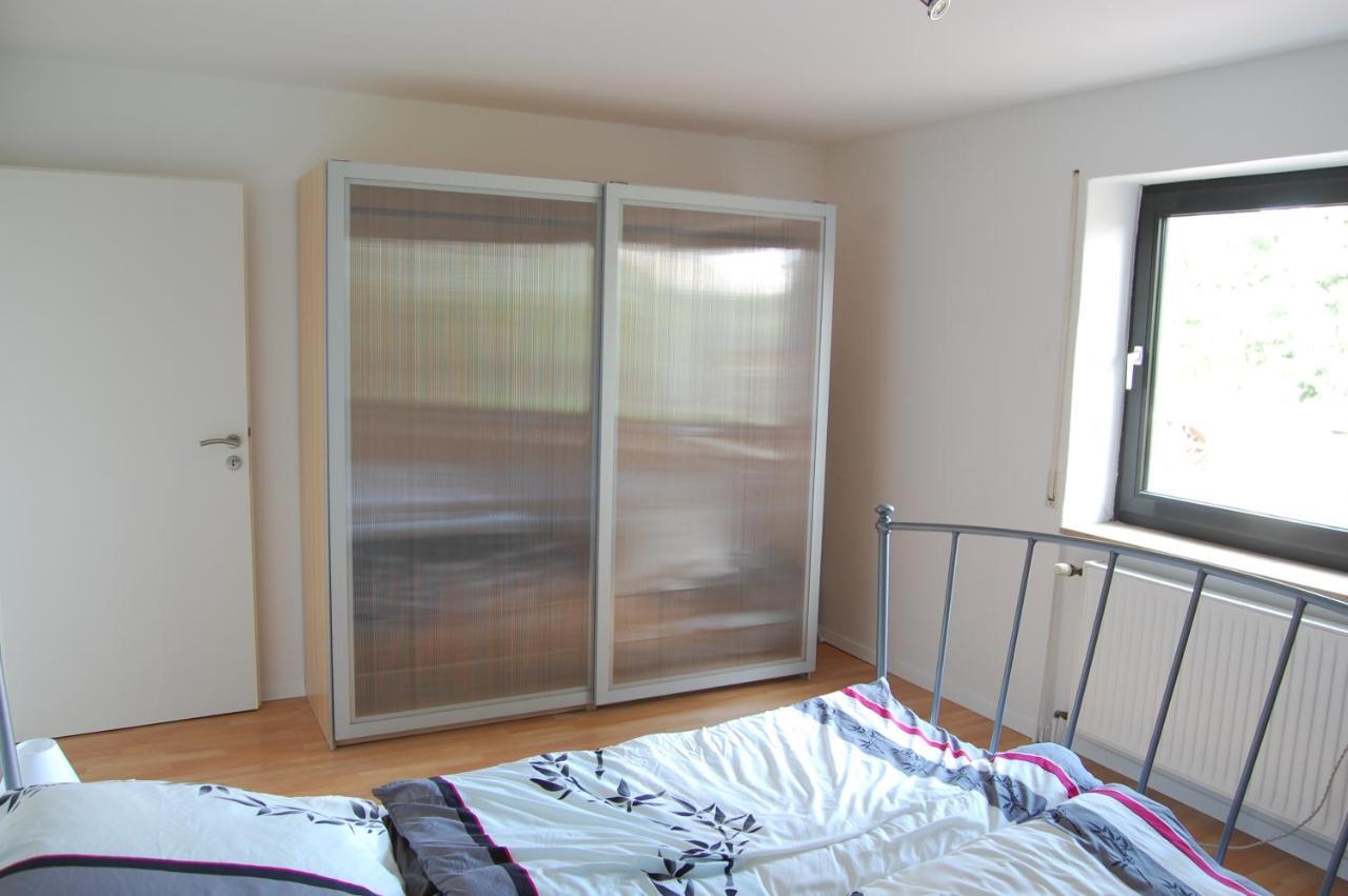 Wohnung Mit Kamin Terrasse Und Grill In Der Naehe Von Nuernberg Burgthann Bagian luar foto